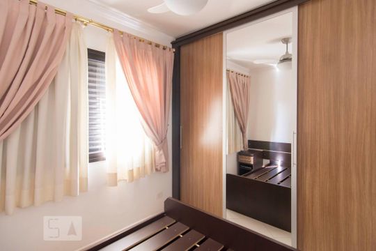 Quarto 2 de apartamento para alugar com 2 quartos, 70m² em Lauzane Paulista, São Paulo