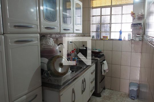 Cozinha de casa à venda com 3 quartos, 111m² em Vila Salermo, Jundiaí