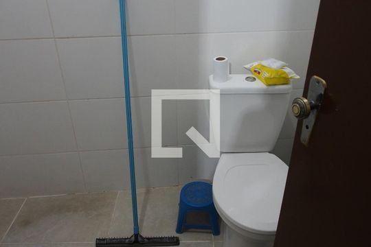 Banheiro de casa à venda com 3 quartos, 111m² em Vila Salermo, Jundiaí