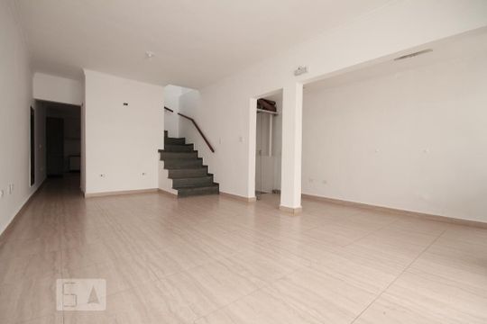 Casa à venda com 3 quartos, 130m² em Saúde, São Paulo