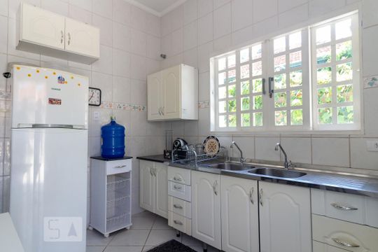 Cozinha de casa para alugar com 3 quartos, 270m² em Vila Congonhas, São Paulo