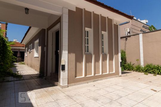 Garagem de casa para alugar com 3 quartos, 270m² em Vila Congonhas, São Paulo