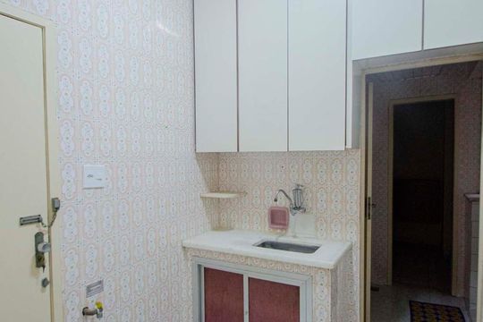 Cozinha de apartamento para alugar com 2 quartos, 60m² em Grajaú, Rio de Janeiro