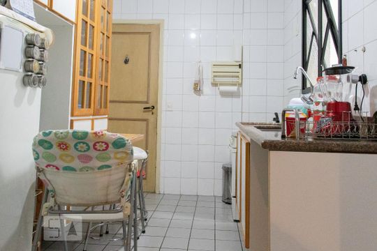 Cozinha de apartamento à venda com 3 quartos, 115m² em Jardim Vila Mariana, São Paulo