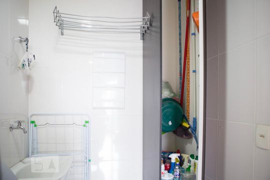 Área de serviço de apartamento para alugar com 3 quartos, 82m² em Vila da Serra, Nova Lima