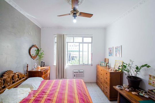 Casa à venda com 1 quarto, 100m² em Maracanã, Rio de Janeiro