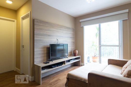 Sala de apartamento à venda com 2 quartos, 60m² em Santo Amaro, São Paulo