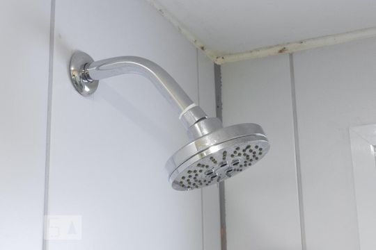 Banheiro do Quarto Suíte de apartamento à venda com 2 quartos, 60m² em Santo Amaro, São Paulo