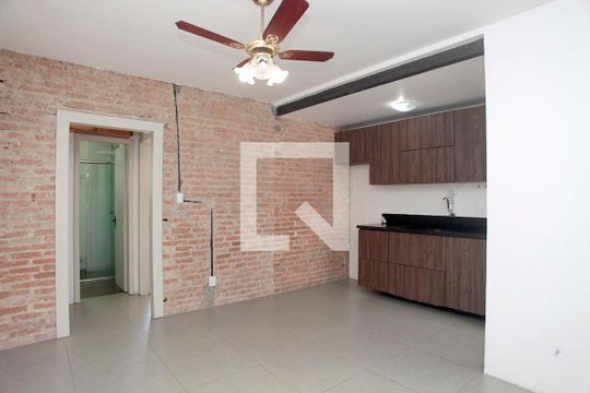 Sala de apartamento à venda com 1 quarto, 43m² em Centro Histórico, Porto Alegre