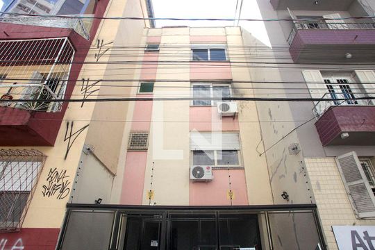 Fachada de apartamento à venda com 1 quarto, 43m² em Centro Histórico, Porto Alegre