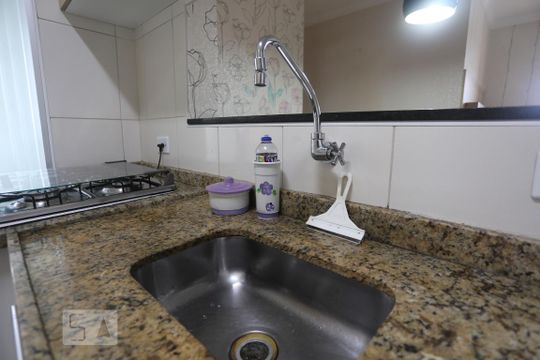 Cozinha de apartamento para alugar com 2 quartos, 68m² em Centro, Osasco