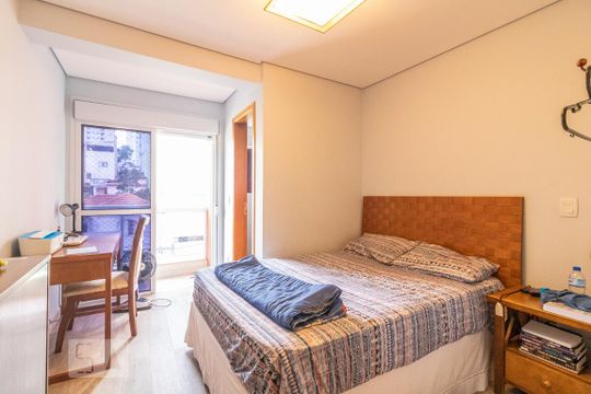 Quarto 1 de casa para alugar com 3 quartos, 380m² em Santa Maria, São Caetano do Sul