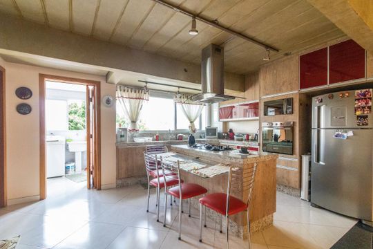 Cozinha de casa para alugar com 3 quartos, 380m² em Santa Maria, São Caetano do Sul