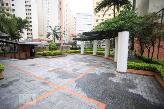 Área comum de apartamento para alugar com 2 quartos, 60m² em Aclimação, São Paulo