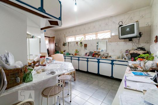 Cozinha de casa à venda com 4 quartos, 357m² em Vila Rosália, Guarulhos