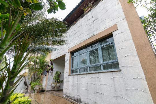 Fachada da casa de casa à venda com 4 quartos, 357m² em Vila Rosália, Guarulhos