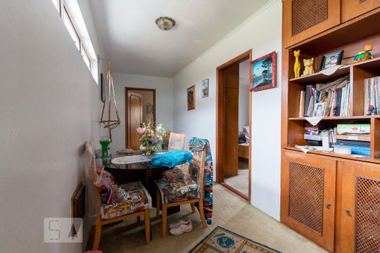 Corredor de casa à venda com 4 quartos, 357m² em Vila Rosália, Guarulhos