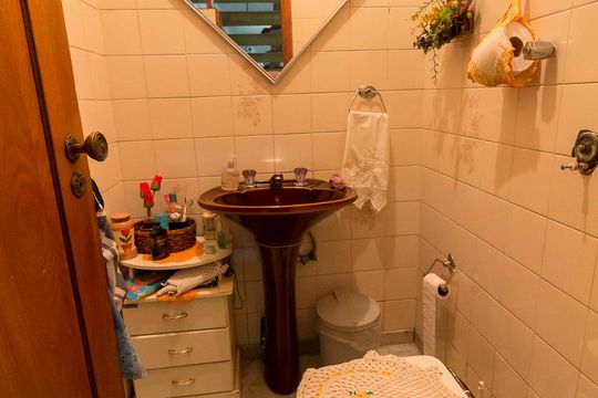 Lavabo de casa à venda com 4 quartos, 357m² em Vila Rosália, Guarulhos