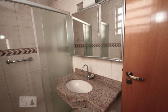 Banheiro de casa à venda com 2 quartos, 75m² em Sacomã, São Paulo
