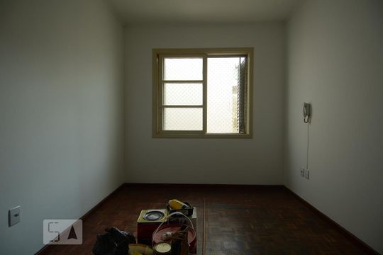 Sala de apartamento à venda com 2 quartos, 55m² em Centro Histórico, Porto Alegre