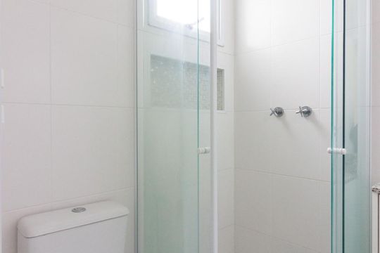 Banheiro Suite de apartamento à venda com 2 quartos, 72m² em Santana, São Paulo