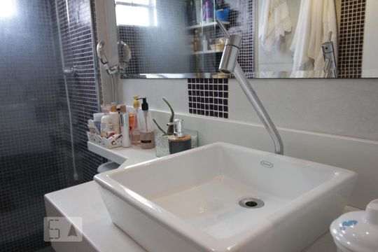 Pia de apartamento à venda com 3 quartos, 70m² em Paraíso do Morumbi, São Paulo