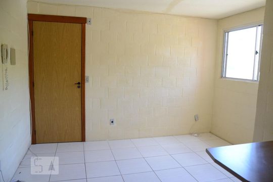 Apartamento à venda com 2 quartos, 40m² em Olaria, Canoas