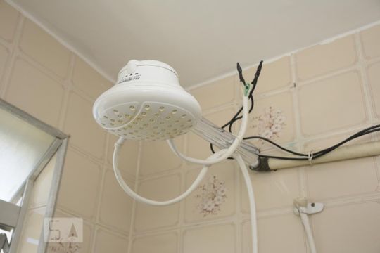 Banheiro Social de apartamento à venda com 2 quartos, 55m² em Jacarepaguá, Rio de Janeiro