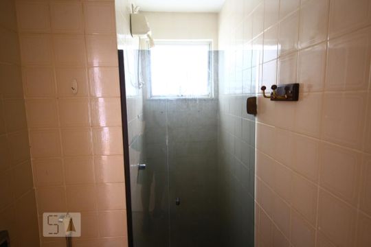 Banheiro de apartamento à venda com 3 quartos, 159m² em Icaraí, Niterói
