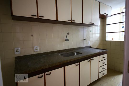 Cozinha de apartamento à venda com 3 quartos, 159m² em Icaraí, Niterói