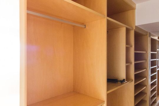 Closet de apartamento para alugar com 3 quartos, 130m² em Santa Teresinha, São Paulo