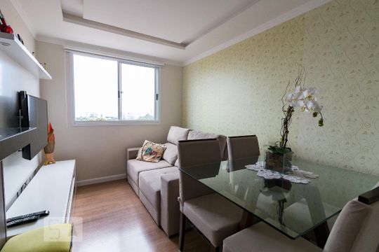 Apartamento à venda com 2 quartos, 44m² em Jardim Las Vegas, Guarulhos