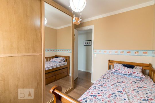 Quarto 1 de apartamento à venda com 2 quartos, 44m² em Jardim Las Vegas, Guarulhos