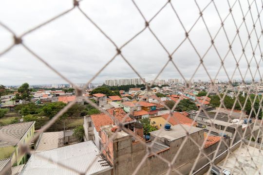 Vista sala de apartamento à venda com 2 quartos, 44m² em Jardim Las Vegas, Guarulhos