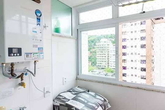 Área de Serviço de apartamento para alugar com 2 quartos, 70m² em Icaraí, Niterói