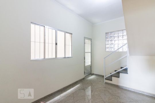 Casa à venda com 2 quartos, 150m² em Piqueri, São Paulo