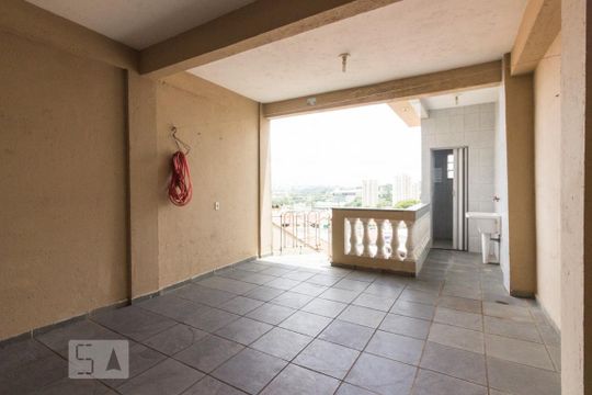 Área de Serviço de casa à venda com 2 quartos, 150m² em Piqueri, São Paulo
