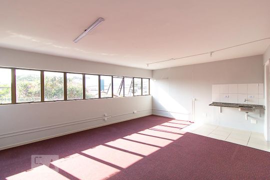 Kitnet/Studio para alugar com 1 quarto, 33m² em Novo Mundo, Curitiba