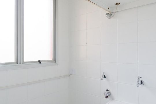 Área de serviço de apartamento para alugar com 2 quartos, 58m² em Planalto, São Bernardo do Campo