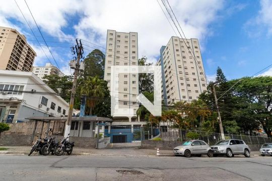 Fachada de apartamento para alugar com 2 quartos, 70m² em Água Fria, São Paulo