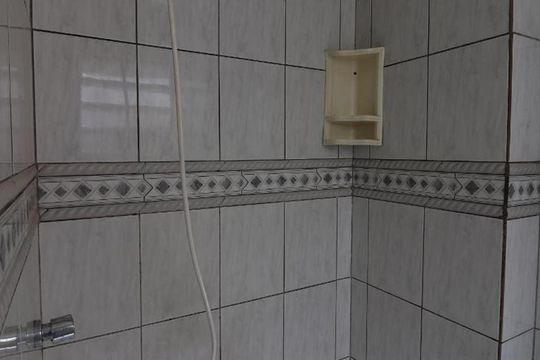 Banheiro de apartamento para alugar com 1 quarto, 40m² em Bela Vista, São Paulo