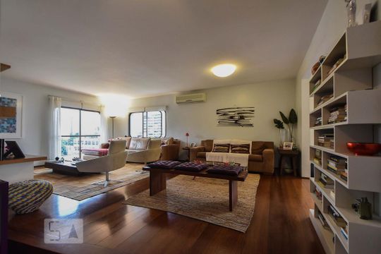 Apartamento para alugar com 3 quartos, 320m² em Campo Belo, São Paulo
