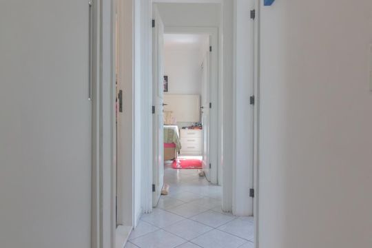 Corredor de apartamento para alugar com 3 quartos, 209m² em Vila Monumento, São Paulo