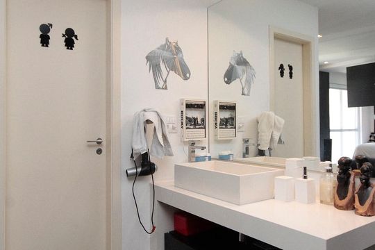 Banheiro da Suíte de apartamento para alugar com 1 quarto, 105m² em Cerqueira César, São Paulo