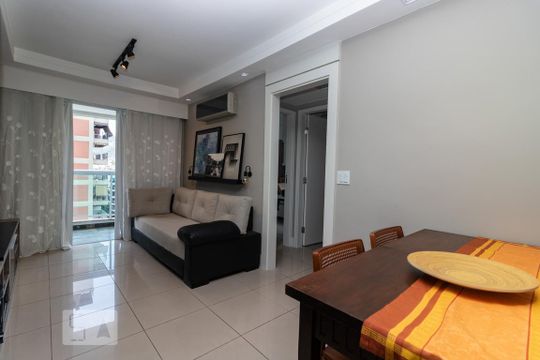 Apartamento à venda com 2 quartos, 63m² em Todos Os Santos, Rio de Janeiro