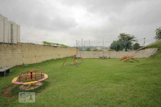 Playground de apartamento à venda com 2 quartos, 47m² em São Pedro, Osasco