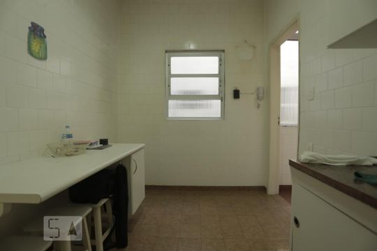 Cozinha de apartamento à venda com 2 quartos, 110m² em Santa Cecília, São Paulo