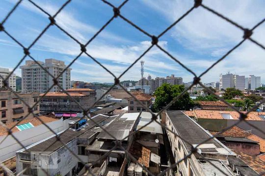 Vista do Quarto 2 de apartamento para alugar com 2 quartos, 66m² em Centro, Niterói
