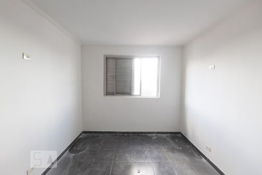 Quarto 2 de apartamento para alugar com 2 quartos, 70m² em Parque São Jorge, São Paulo