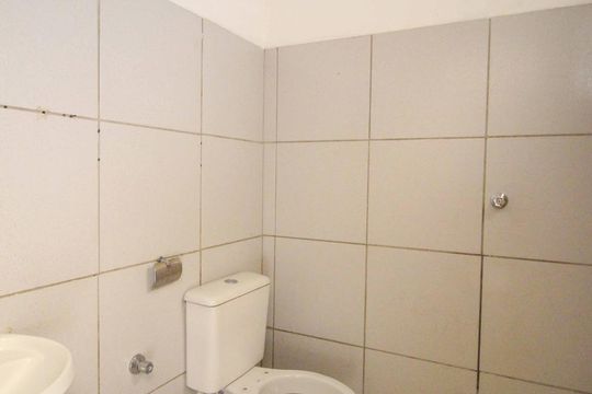 Banheiro Social de casa à venda com 2 quartos, 110m² em Santa Efigênia, Belo Horizonte